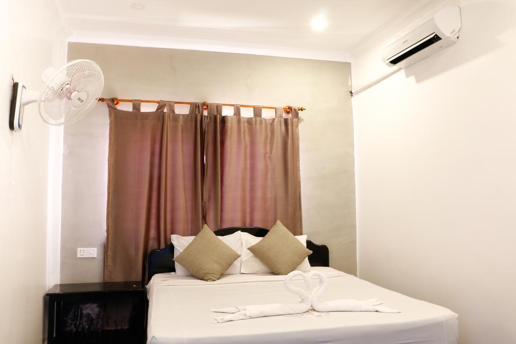 Pool Party Hostel Siem Reap Exterior foto
